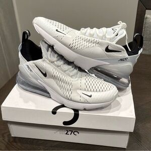 Nike Air Max 270